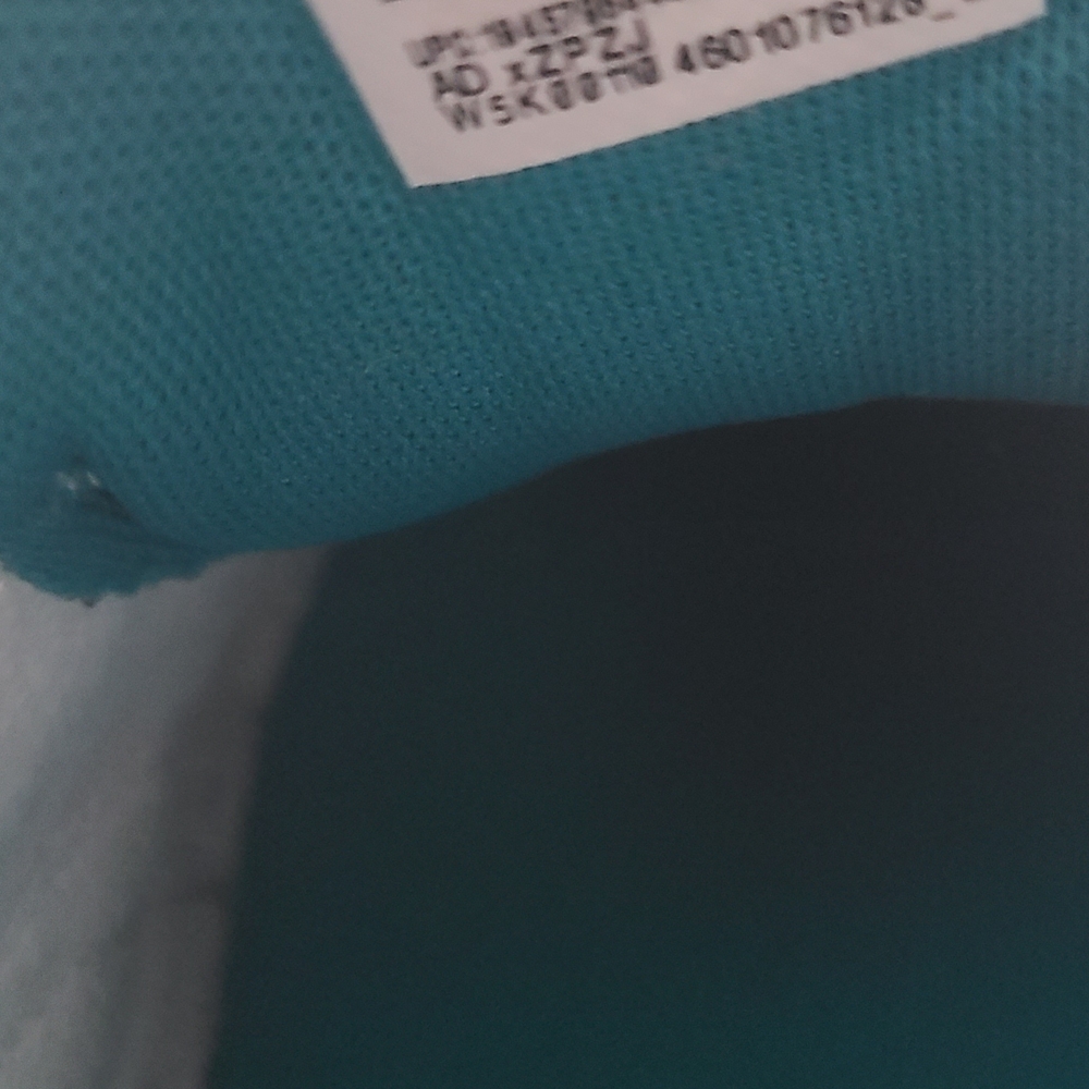 Puma Women White Sneakers - Picture 5 of 6